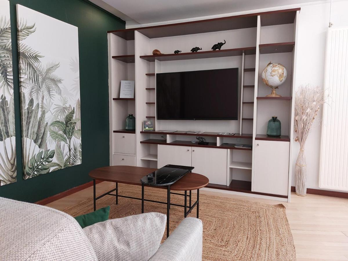 Le Peyrot*** Coeur De Ville 55M² Avec Patio Rodez Bagian luar foto